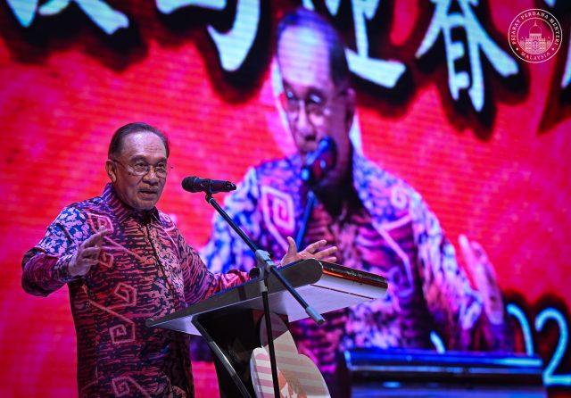 Anwar’s Dilemma: to hold GE 16 in 2026 or 2027?