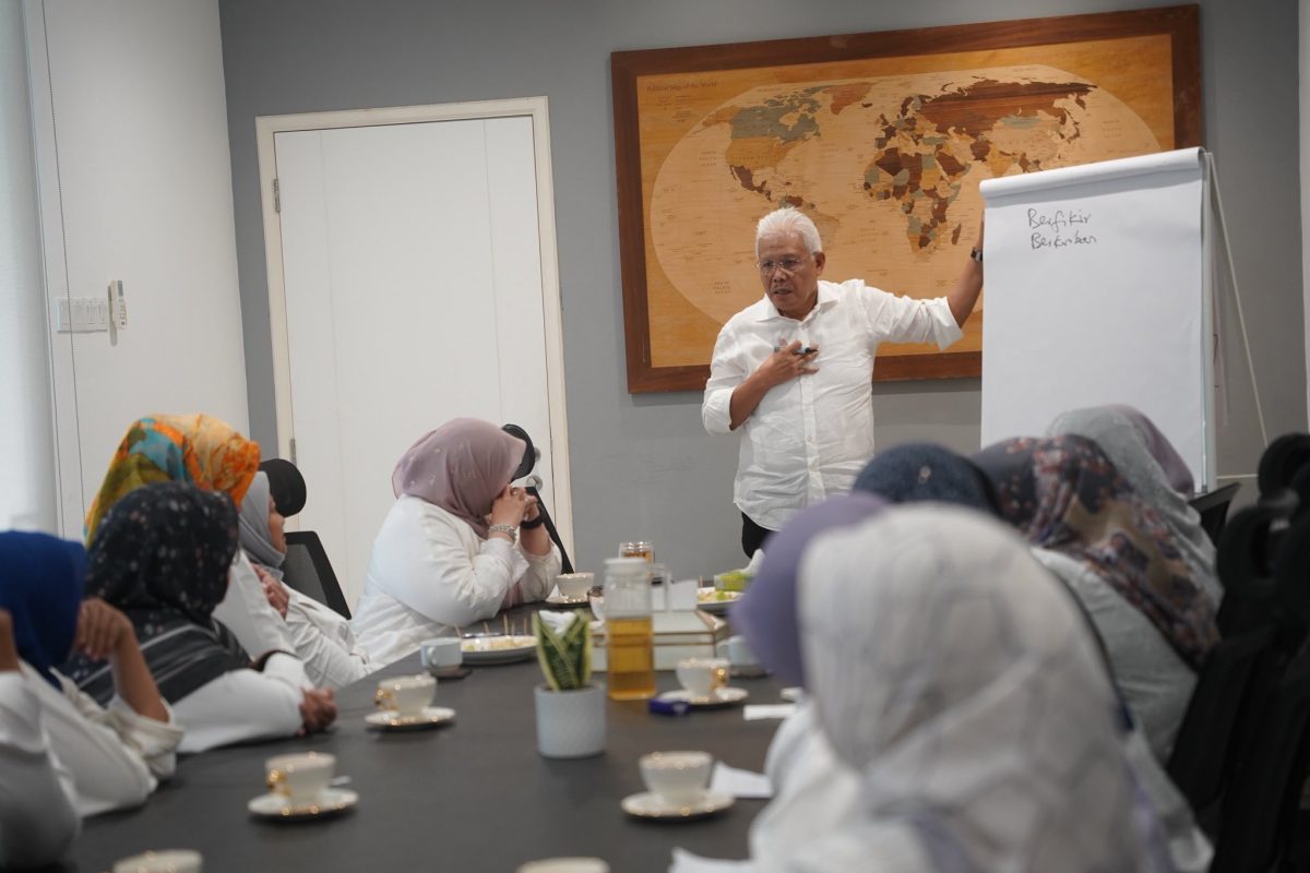 Hamzah Zainudin: Re-emergence but which party?