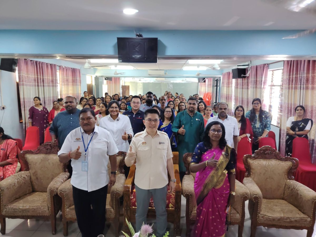 Wong Kah Woh, Deputy Education Minister, visits Tun Aminah Tamil School; Allocates RM250,000 in funding